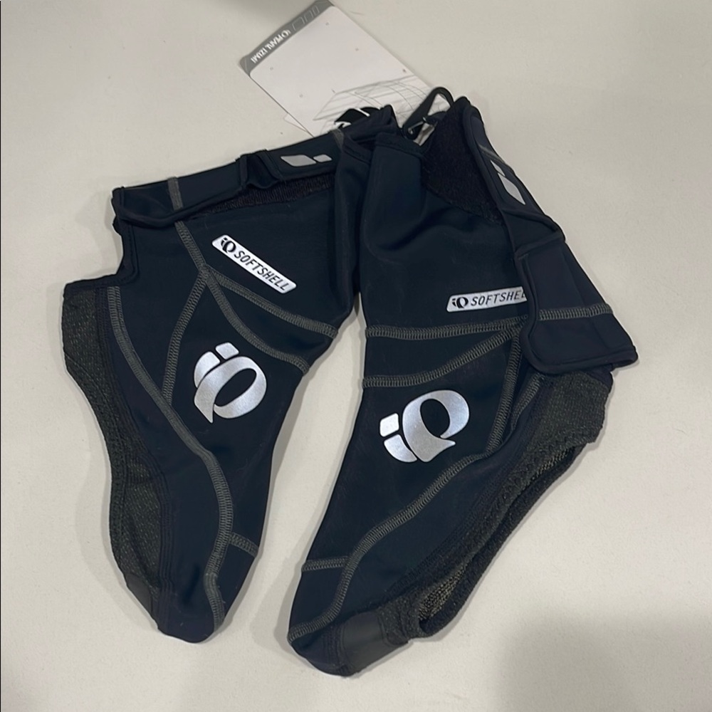 Pearl Izumi Black Softshell Shoe Covers